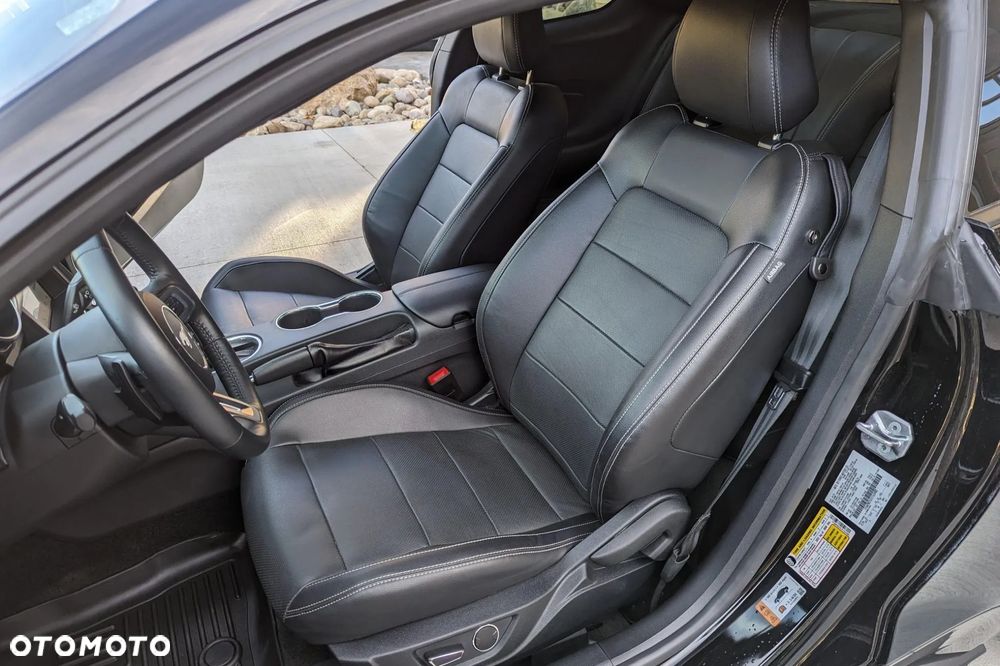 Ford Mustang 5.0 Ti-VCT V8 GT - 12