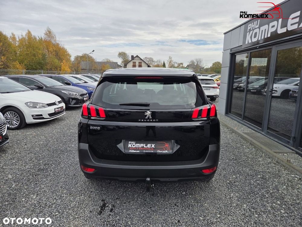 Peugeot 5008 - 6