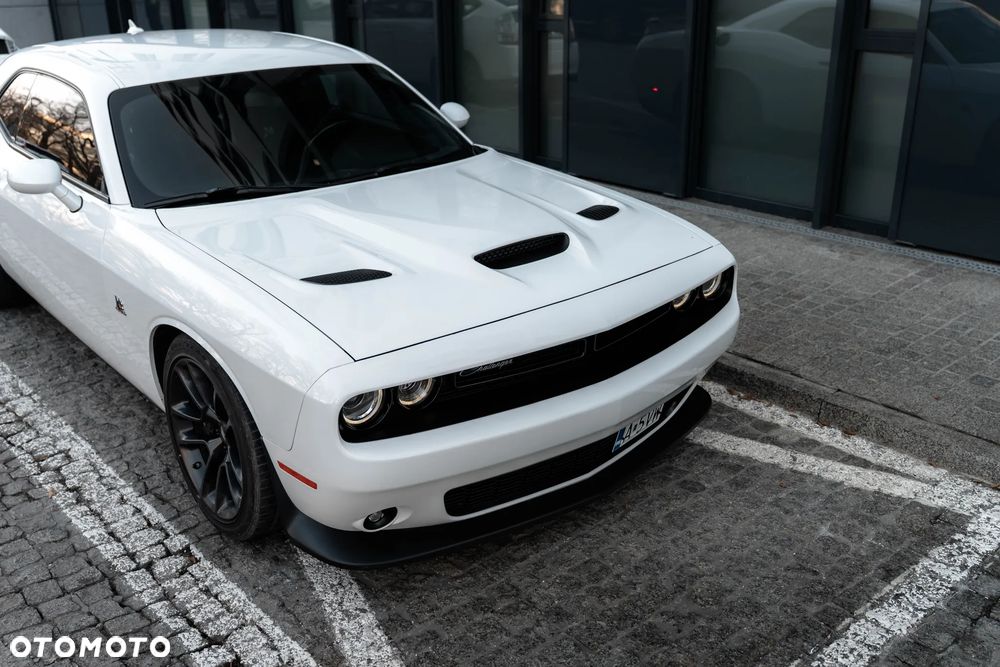 Dodge Challenger 6.4 Scat Pack - 20