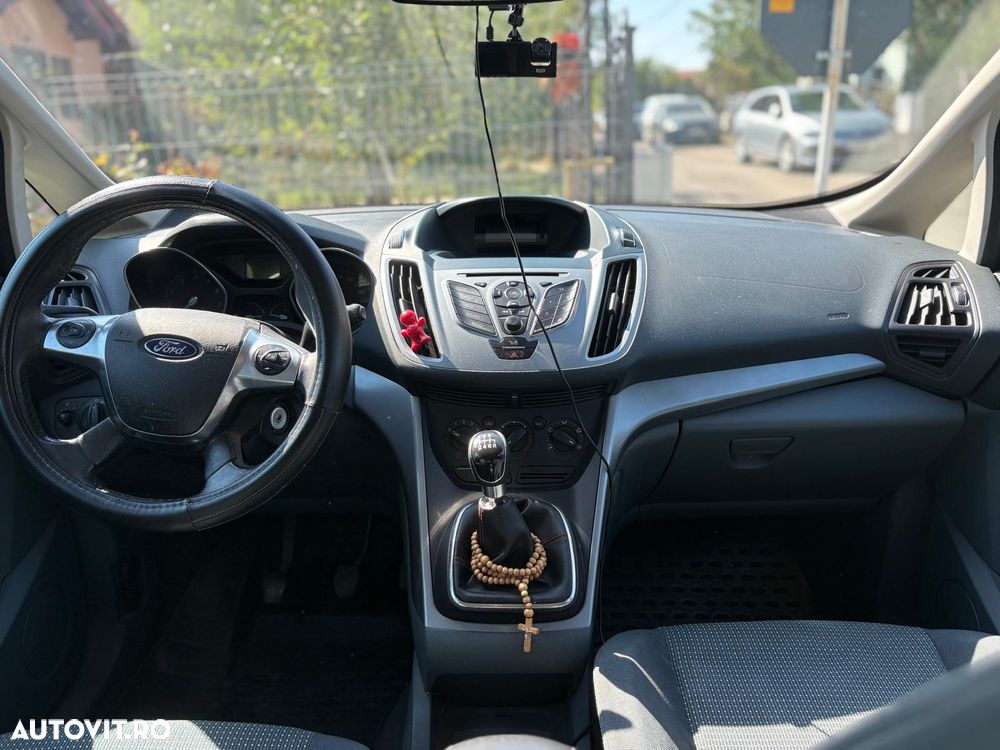 Ford C-Max - 6