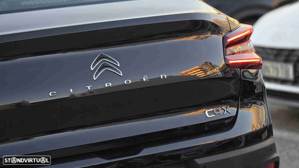 Citroën C4 X 1.2 PureTech Plus EAT8 - 7