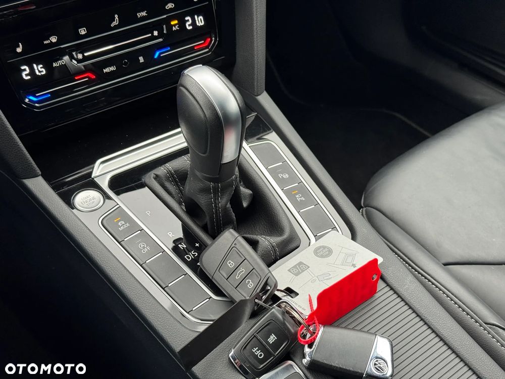 Volkswagen Arteon 2.0 TDI SCR 4Motion DSG R-Line - 40