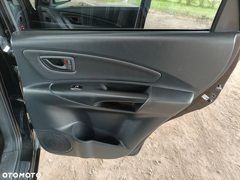 Hyundai Tucson 2.0 Comfort 2WD - 27