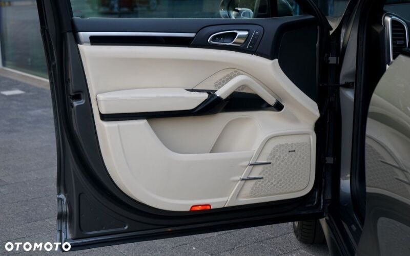 Porsche Cayenne S Diesel - 19