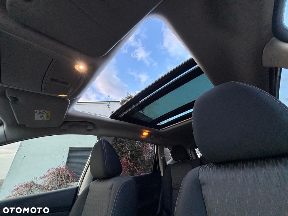Nissan X-Trail 1.6 DCi Tekna 2WD 7os - 22