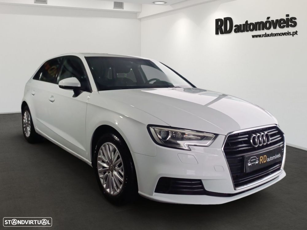 Audi A3 Sportback 1.6 TDI - 2