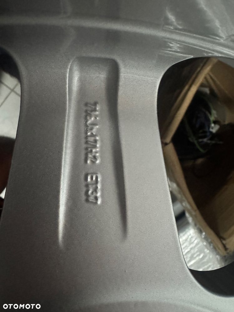 Oryginalne felgi Mercedes-Benz Evolution II 17” ET37 B66470518 W124 E500 W201 Evo II R129 - 6