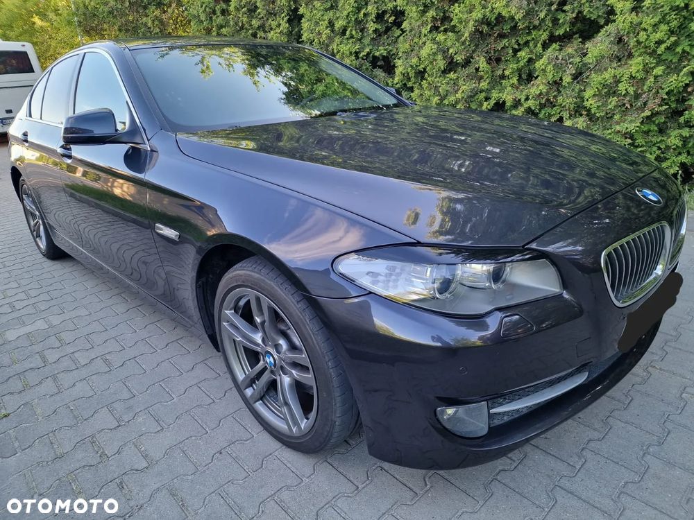 BMW Seria 5 520d Luxury Line - 10