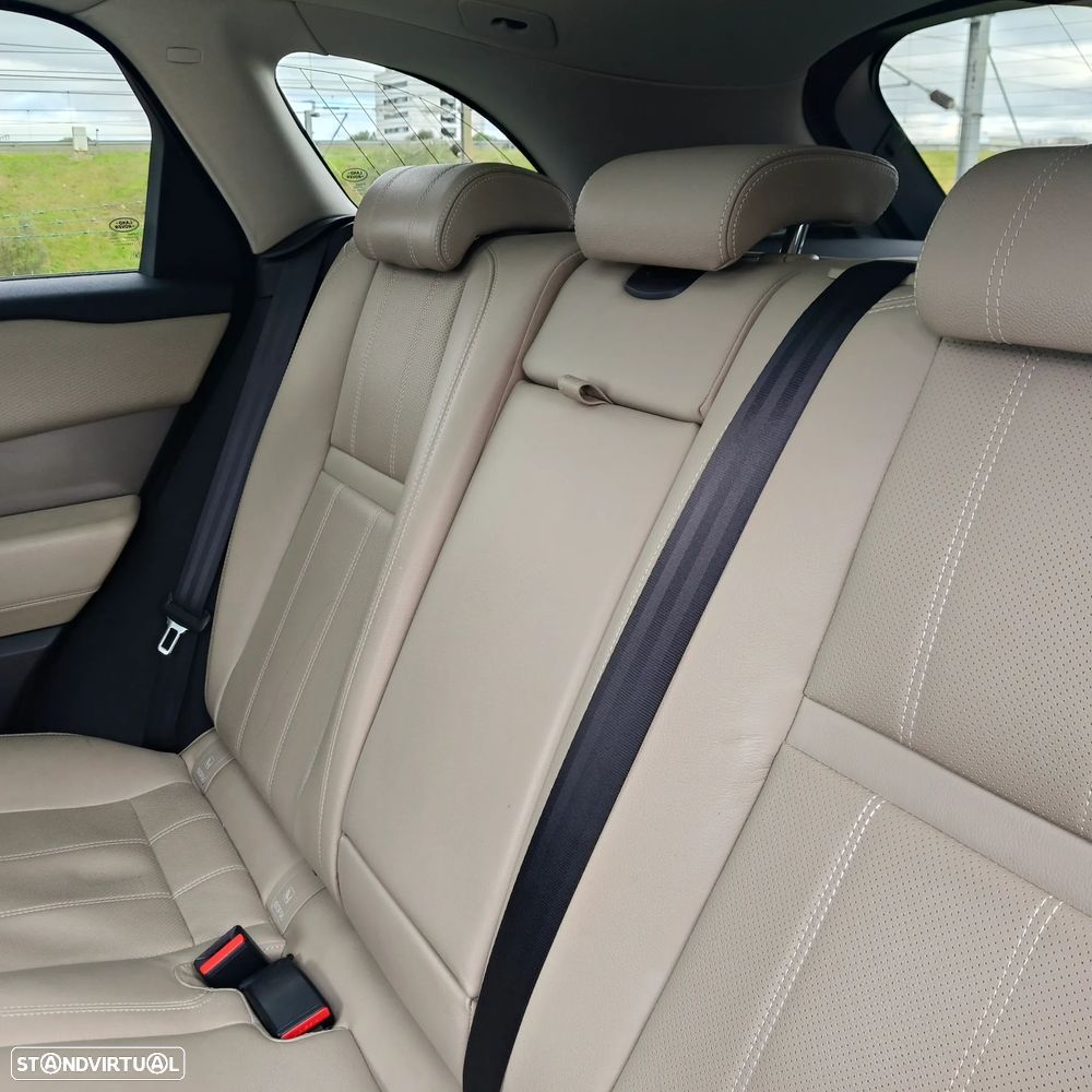 Land Rover Range Rover Velar 2.0 D HSE - 9