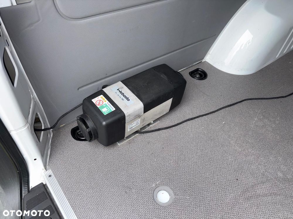 Mercedes-Benz Sprinter - 6