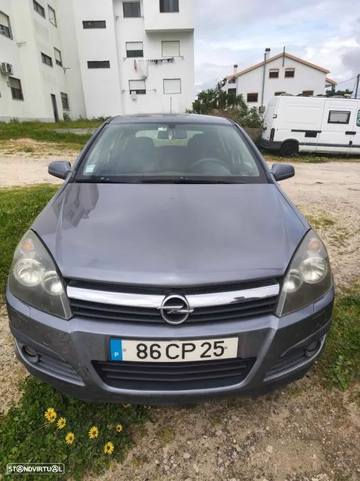 Opel Astra 1.3 CDTI Cosmo - 1