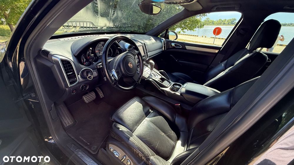 Porsche Cayenne ver-s-tiptronic - 9