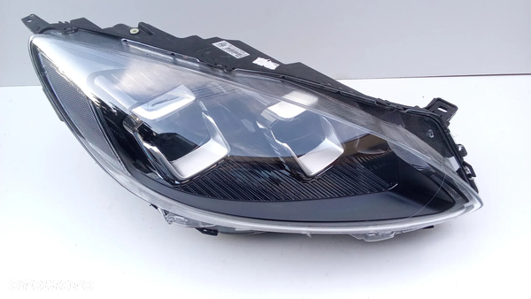 Lampa prawa Full Led Ford Kuga MK3 Demontaż Europa Kompletna bdb.stan