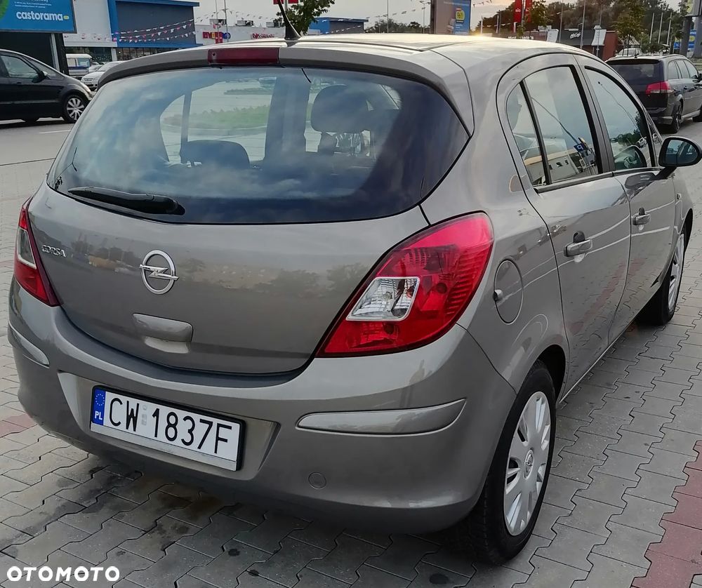 Opel Corsa 1.2 16V Enjoy - 3