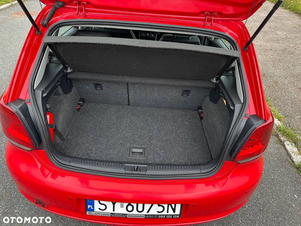 Volkswagen Polo - 12