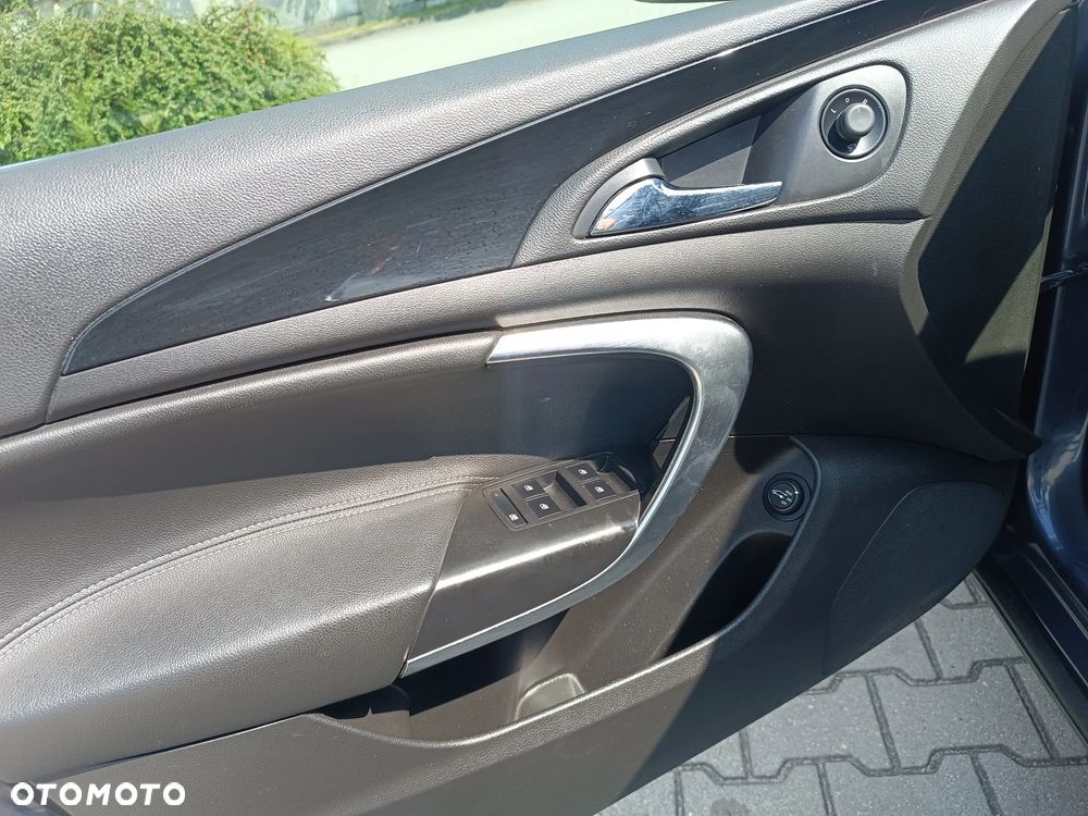 Opel Insignia 2.0 Turbo Automatik Cosmo - 11