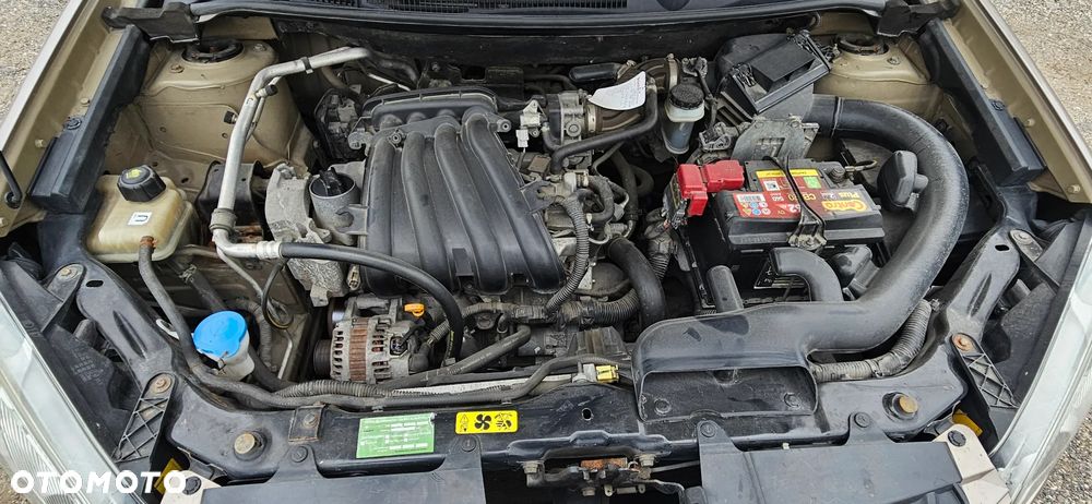 Nissan Qashqai 1.6 Acenta - 13