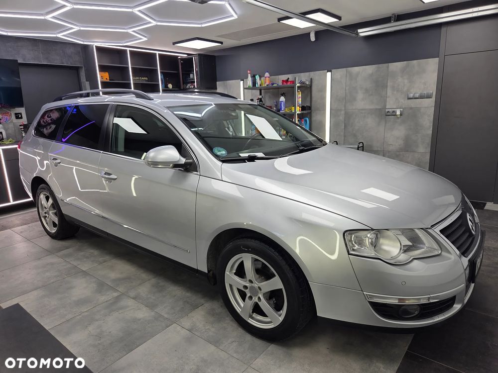 Volkswagen Passat Variant 2.0 TDI BlueMotion Technology DPF Comfortline - 25