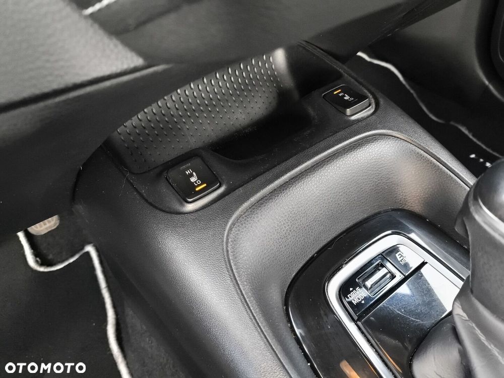Toyota Corolla 1.8 Hybrid Comfort - 25