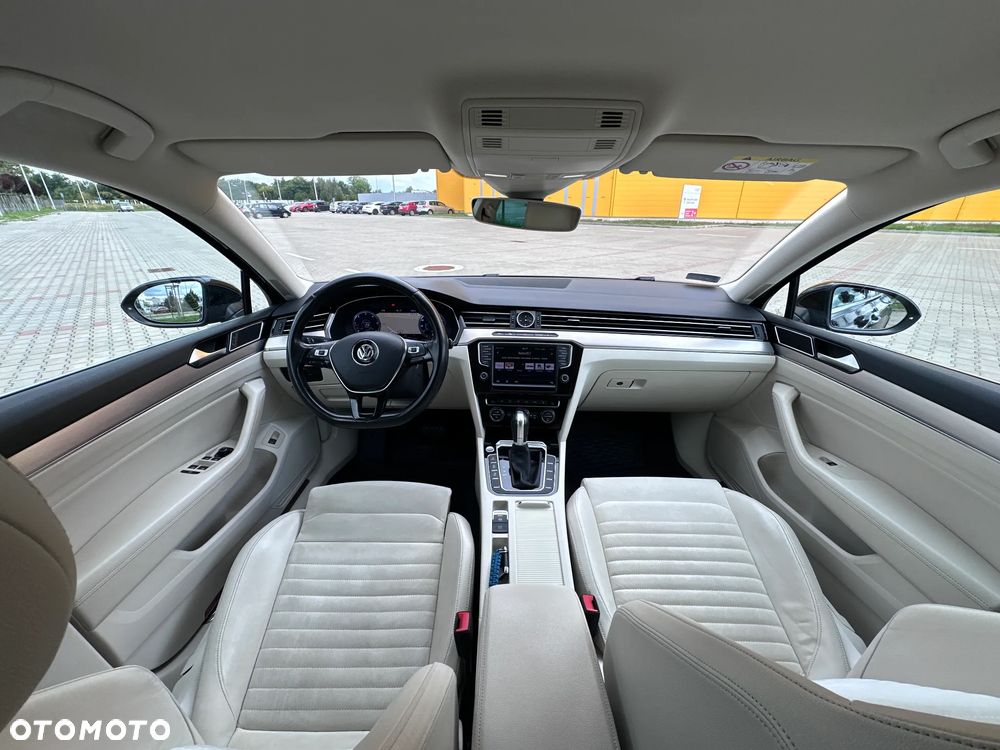 Volkswagen Passat 2.0 TDI BMT Highline DSG - 23