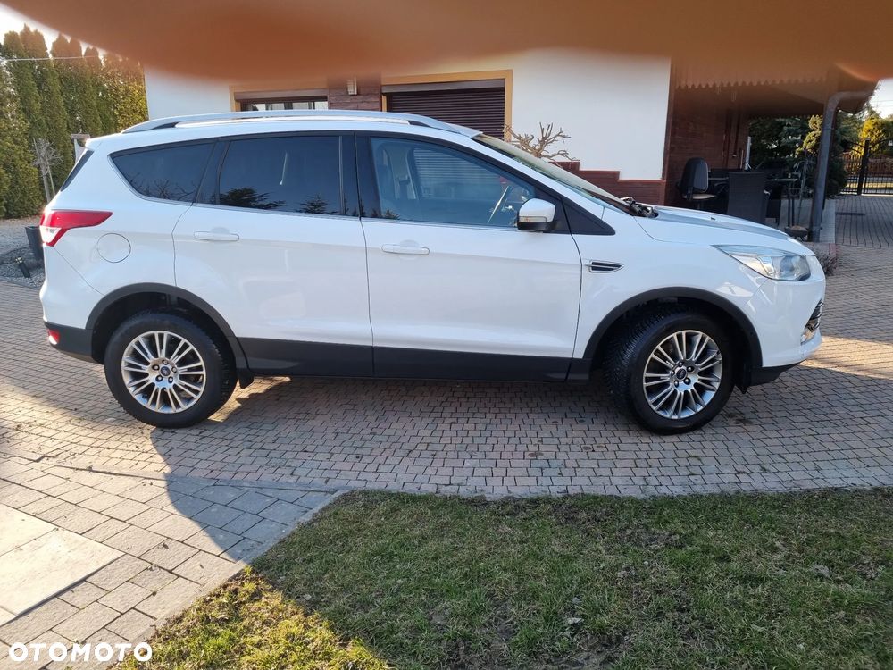 Ford Kuga 2.0 TDCi Titanium FWD - 2