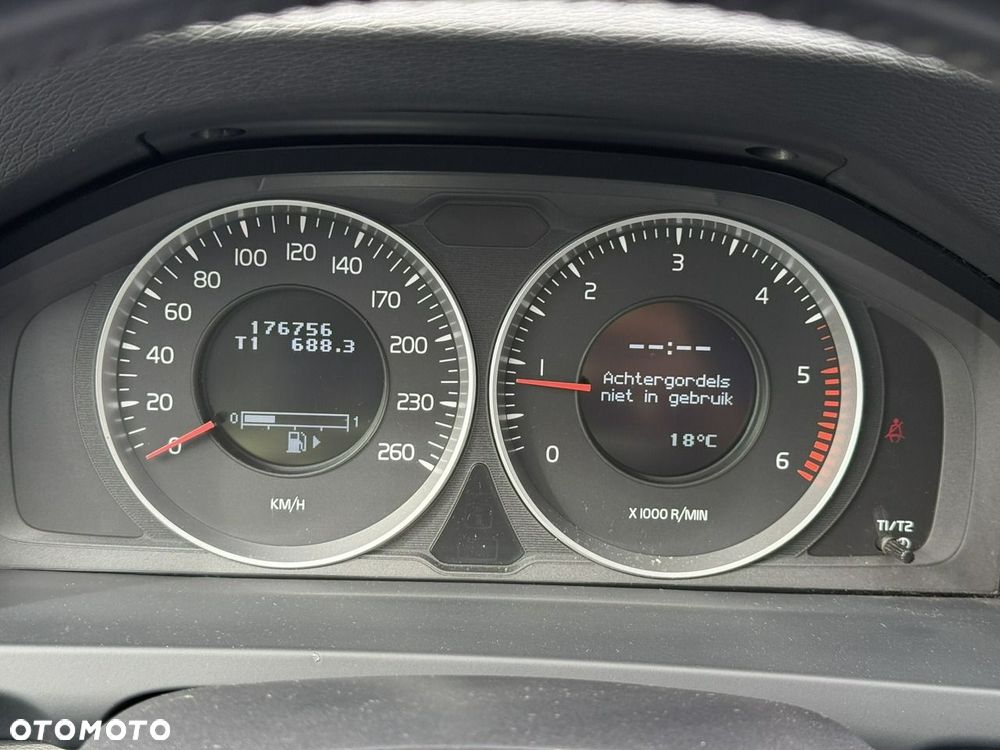 Volvo V60 D2 Ocean Race - 17