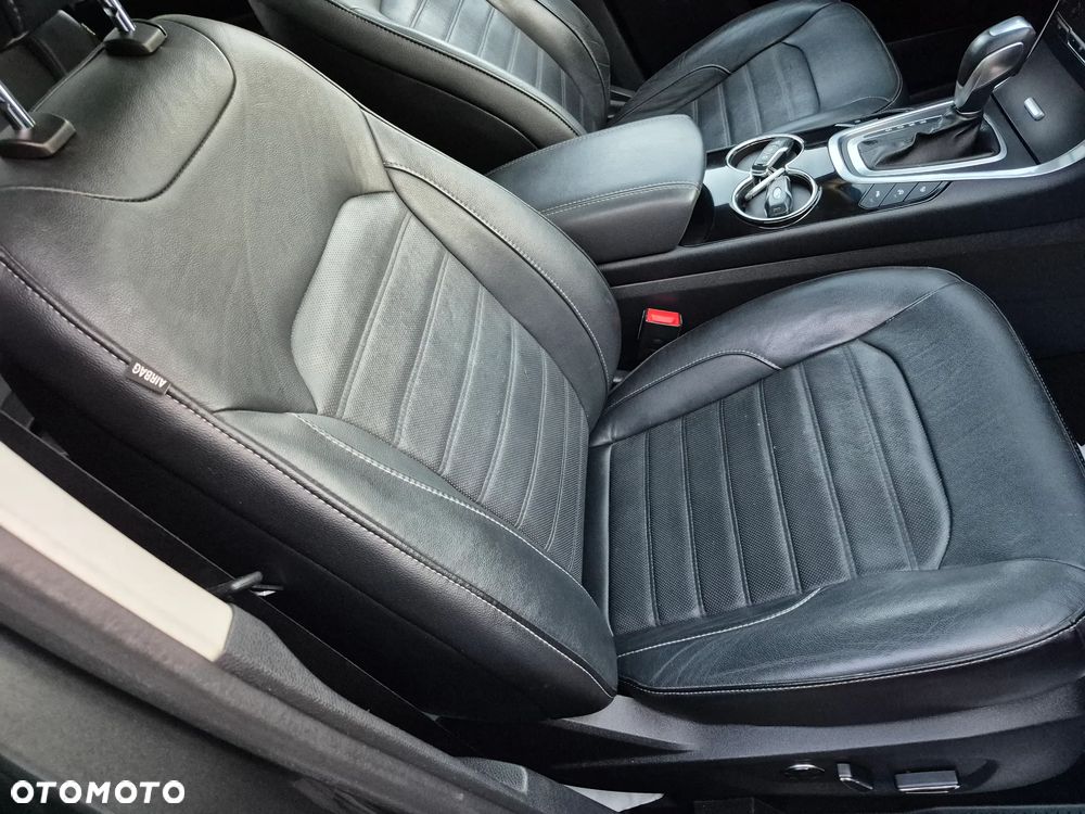 Ford Galaxy 2.0 TDCi Business - 22