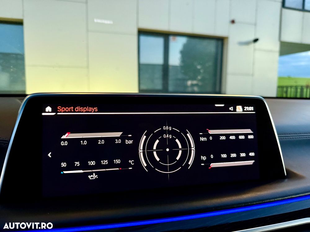 BMW Seria 7 740Ld xDrive - 31