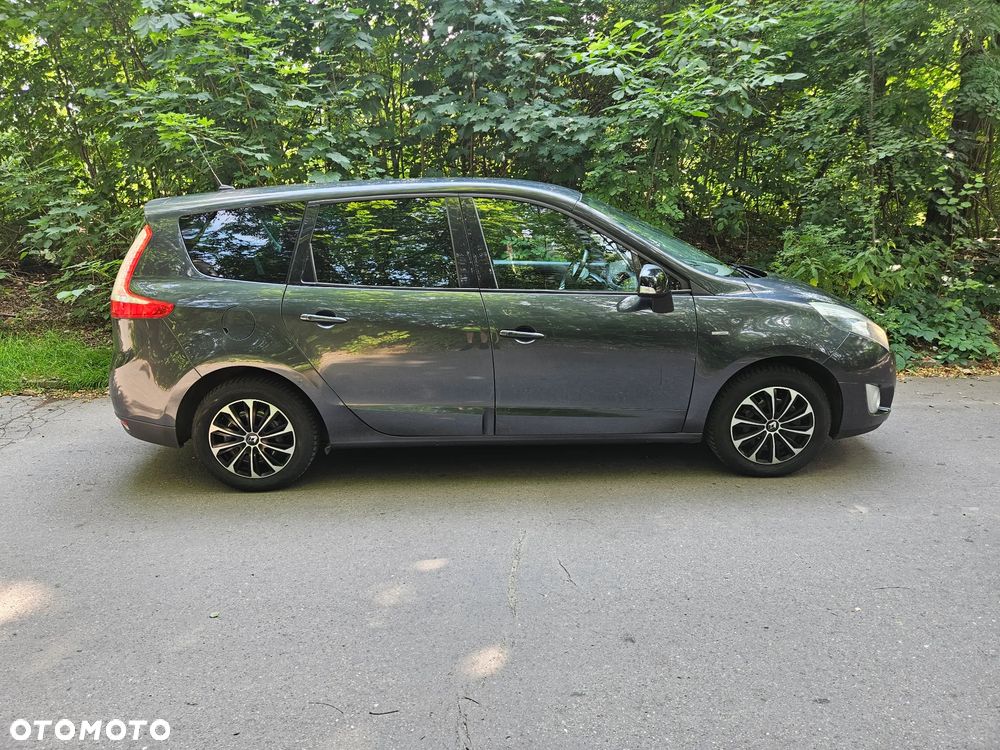 Renault Grand Scenic TCe 130 Bose Edition - 6