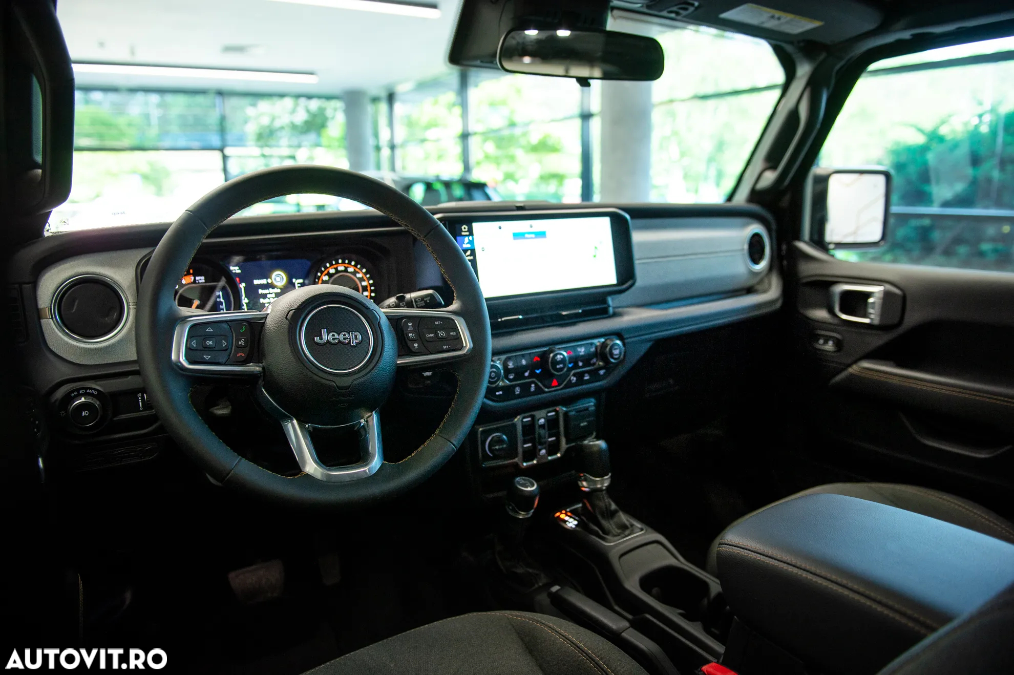 Jeep Wrangler Unlimited 2.0 AT8 4WD Sahara - 17