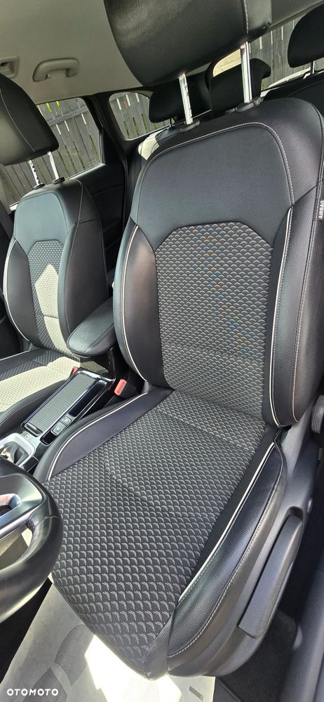 Kia Ceed 1.5 T-GDI Business Line Plus - 16