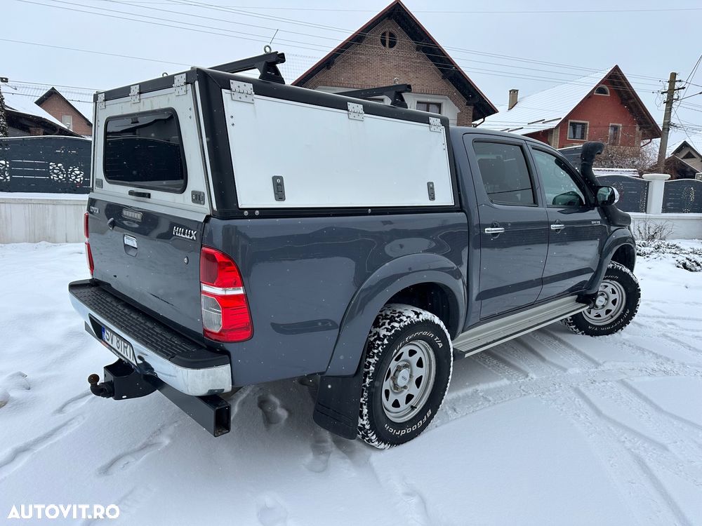 Toyota Hilux - 9