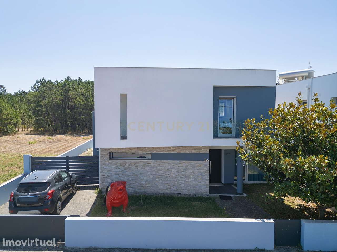 Casa de Luxo com Jardim e Piscina em Marinha Grande - Grande imagem: 2/38