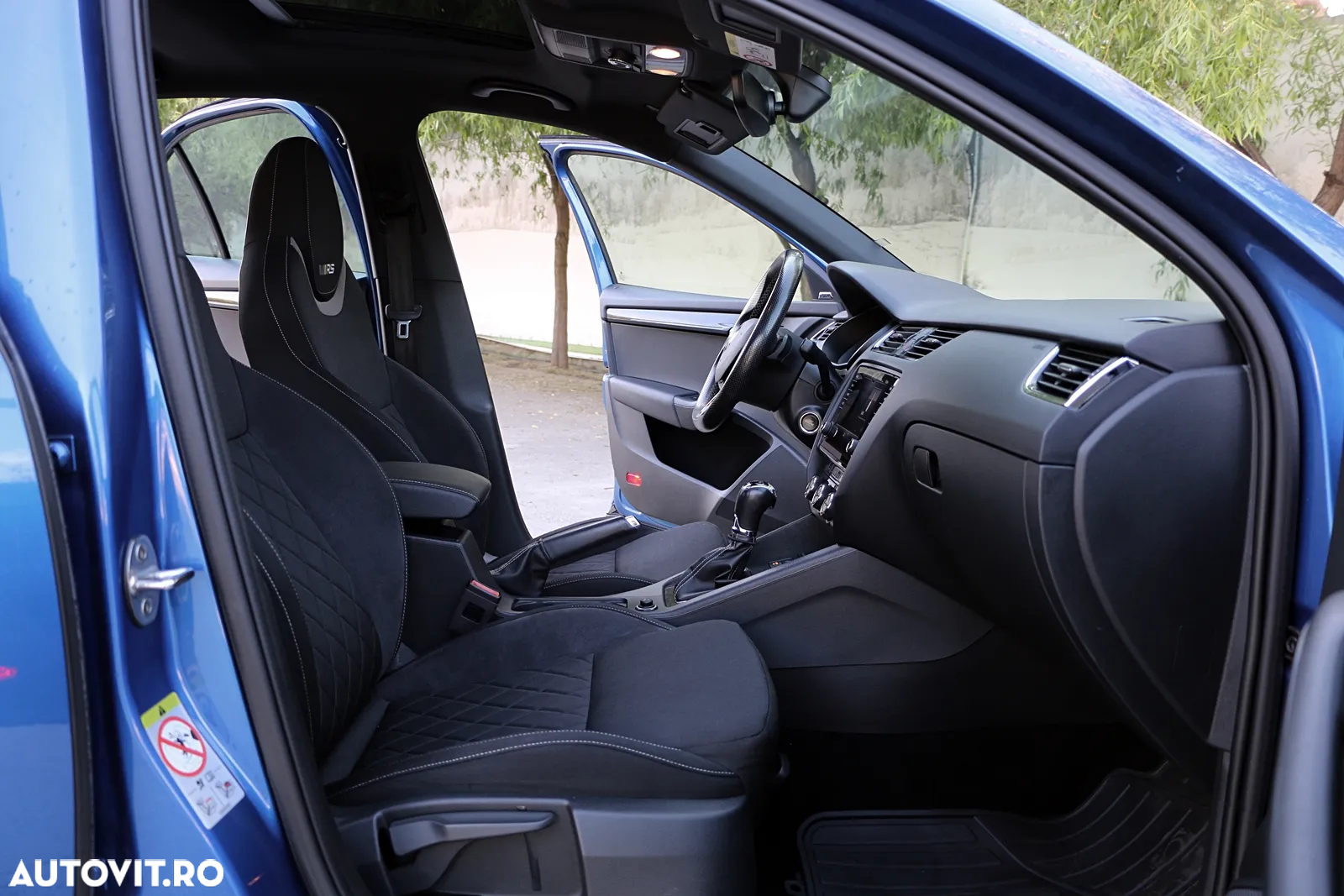 Skoda Octavia 2.0 TDI DSG RS - 14
