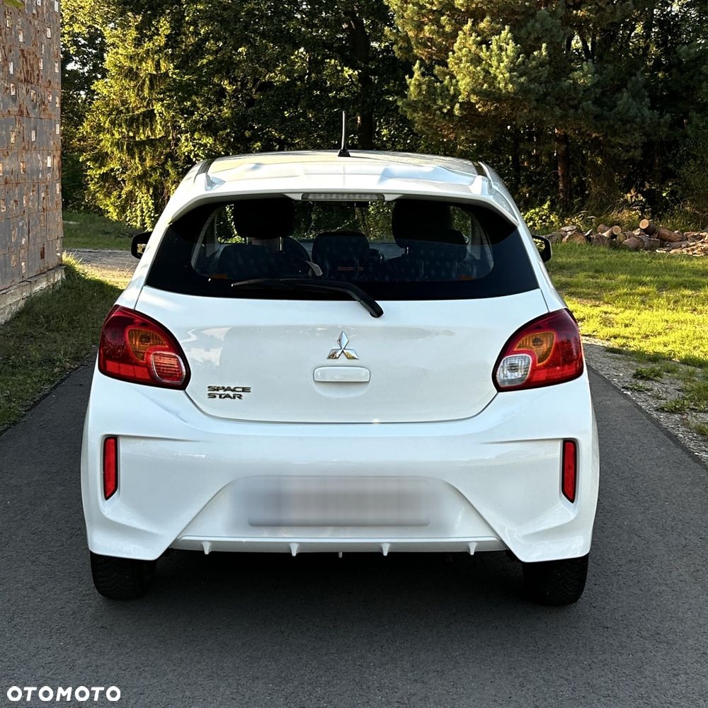 Mitsubishi Space Star - 8