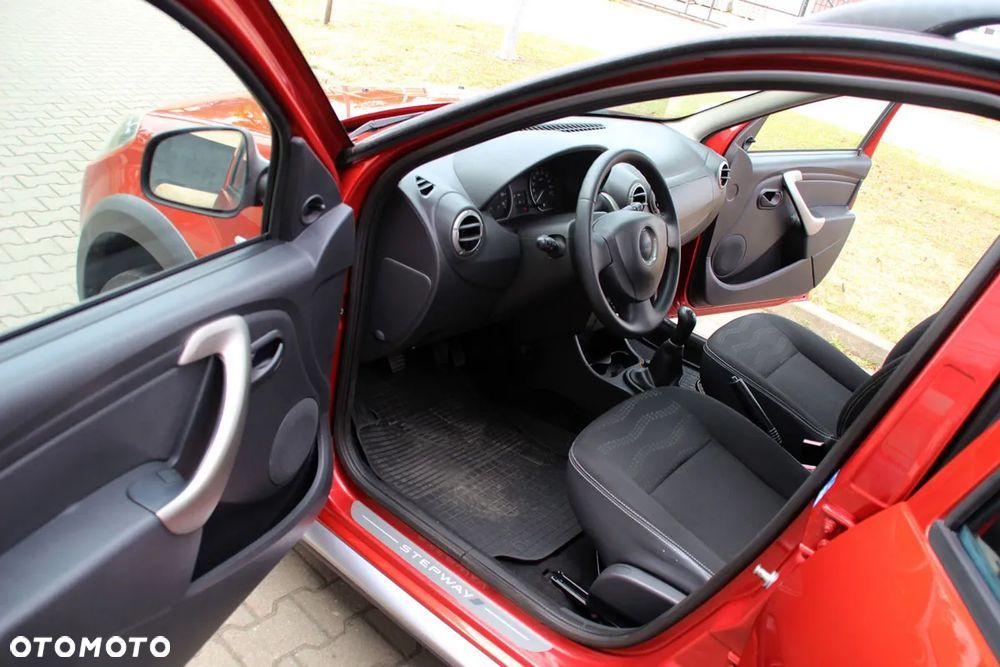 Dacia Sandero Stepway 1.6 - 20