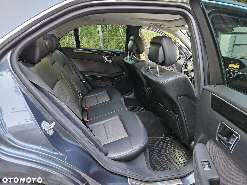 Mercedes-Benz Klasa E 200 CGI BlueEff Avantgarde - 7