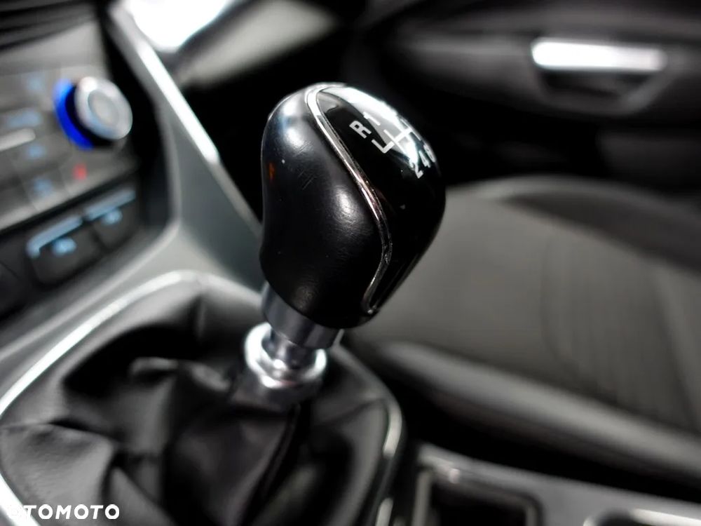 Ford Kuga 2.0 TDCi AWD Titanium - 22