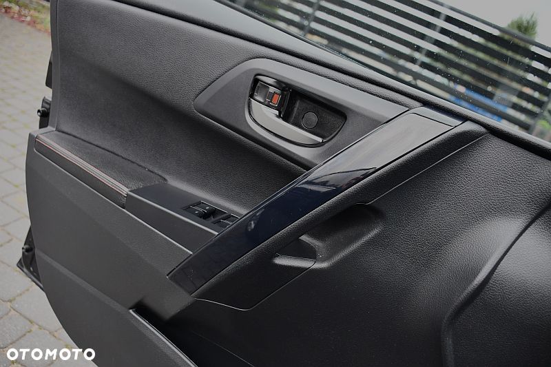 Toyota Auris Hybrid 135 Prestige - 19