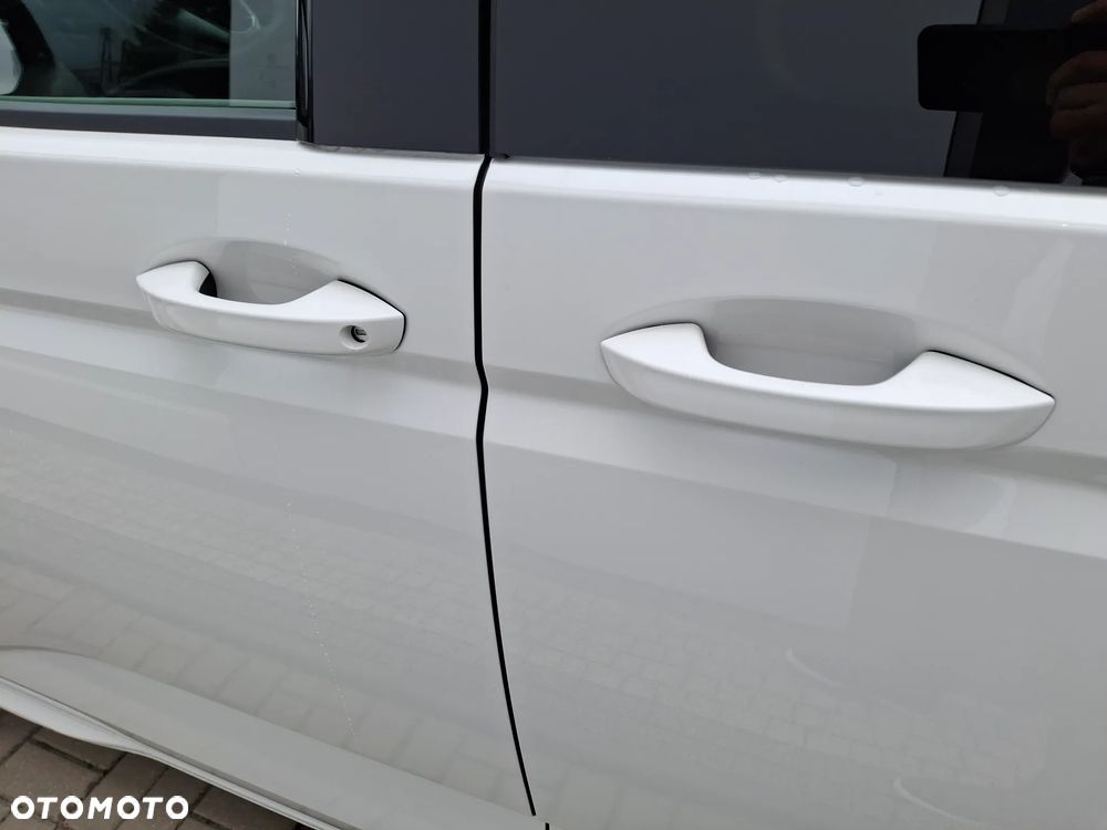 Volkswagen Multivan 2.0 TDI L2 Family DSG - 5