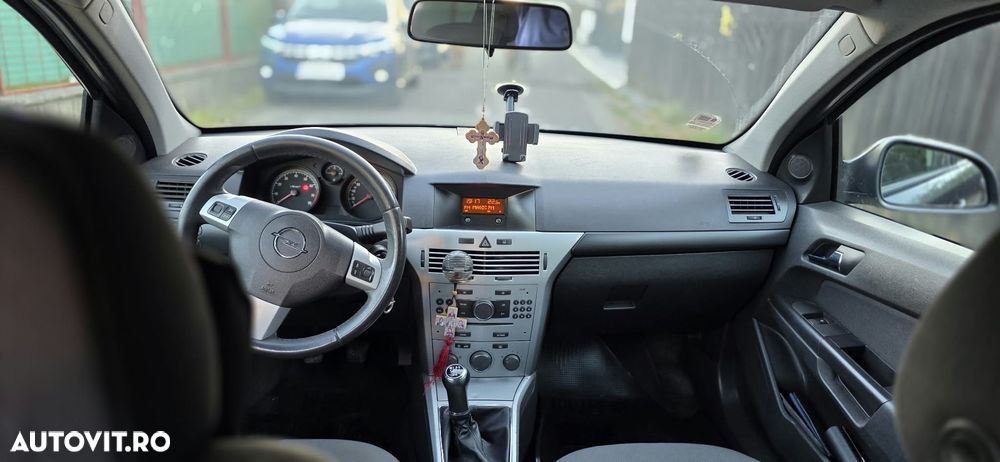 Opel Astra 1.6 - 4