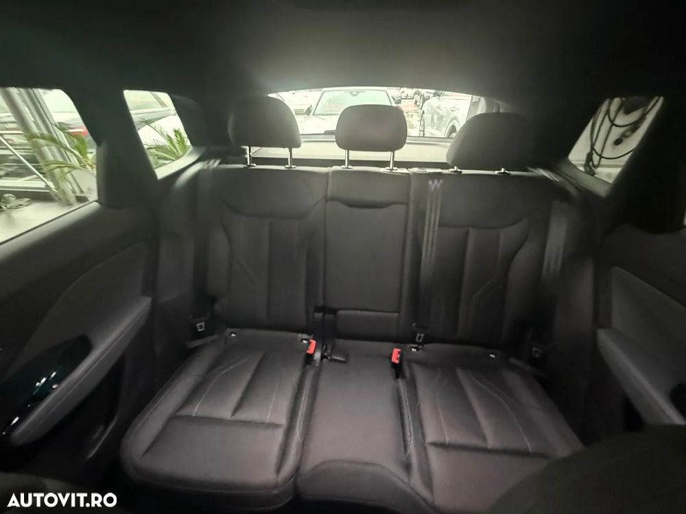 Audi Q3 2.0 35 TDI S tronic - 29