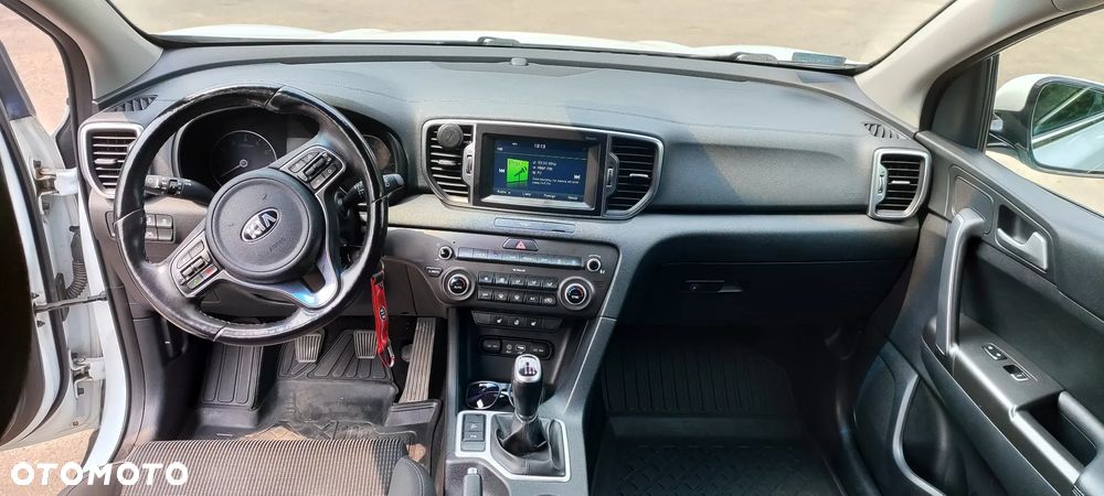 Kia Sportage 1.6 GDI L 2WD - 9