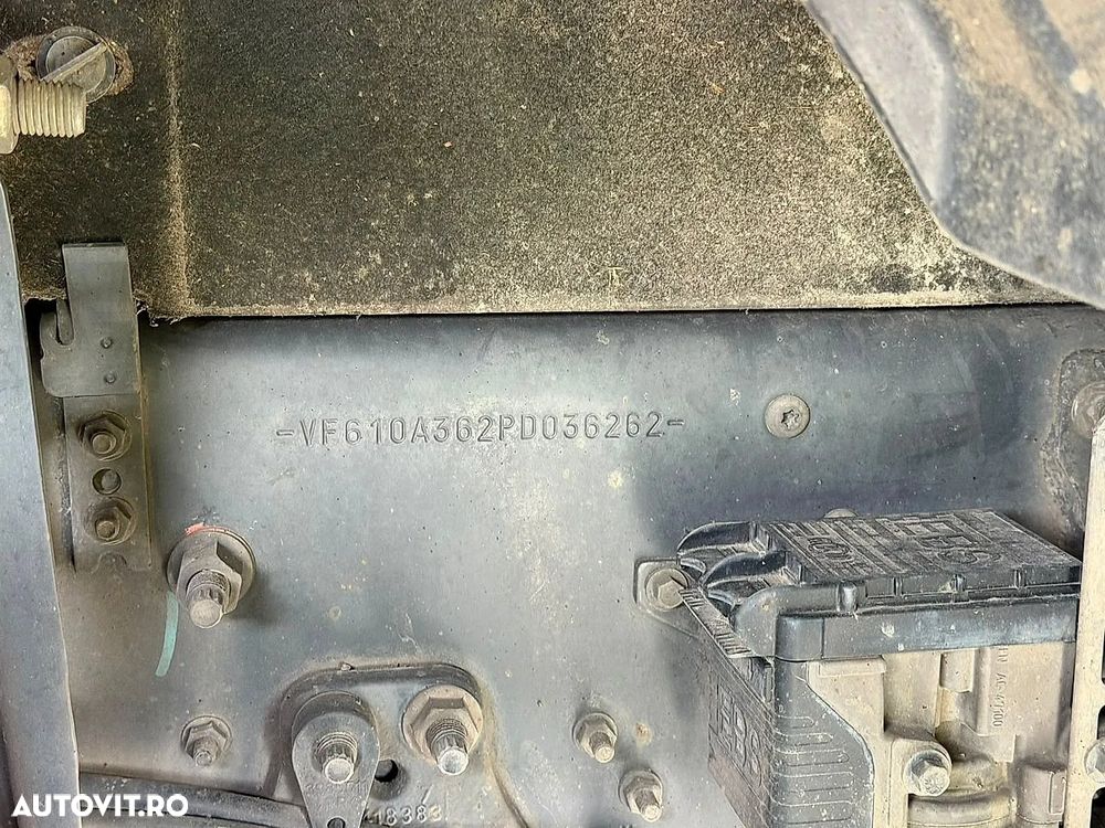 Renault T 480 - 17