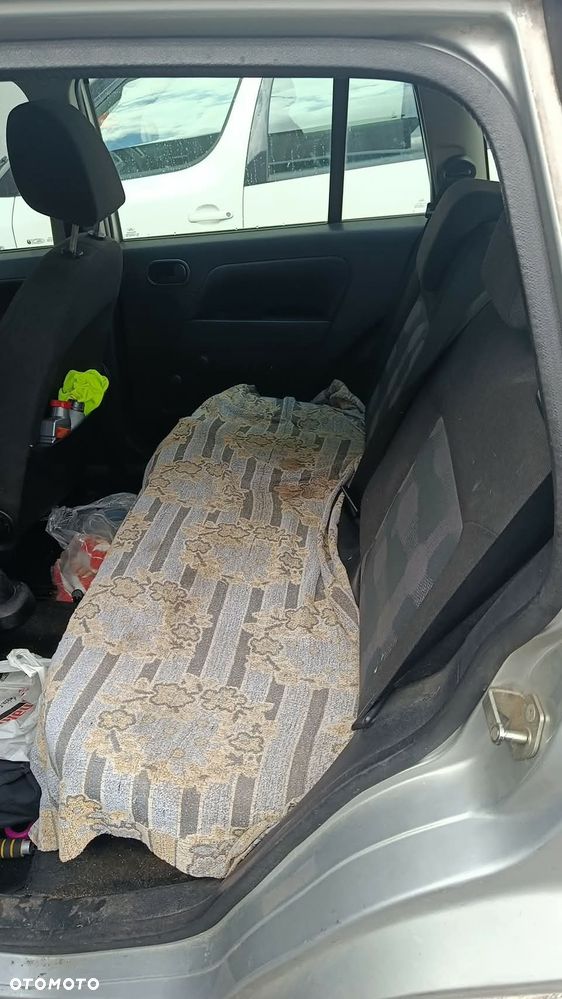 Ford Fusion 1.4 Ambiente EU5 - 7