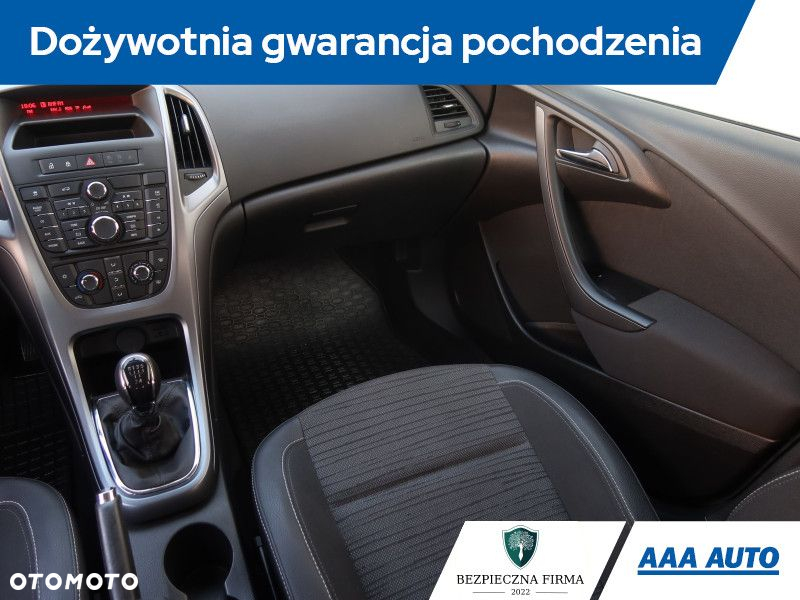 Opel Astra - 9