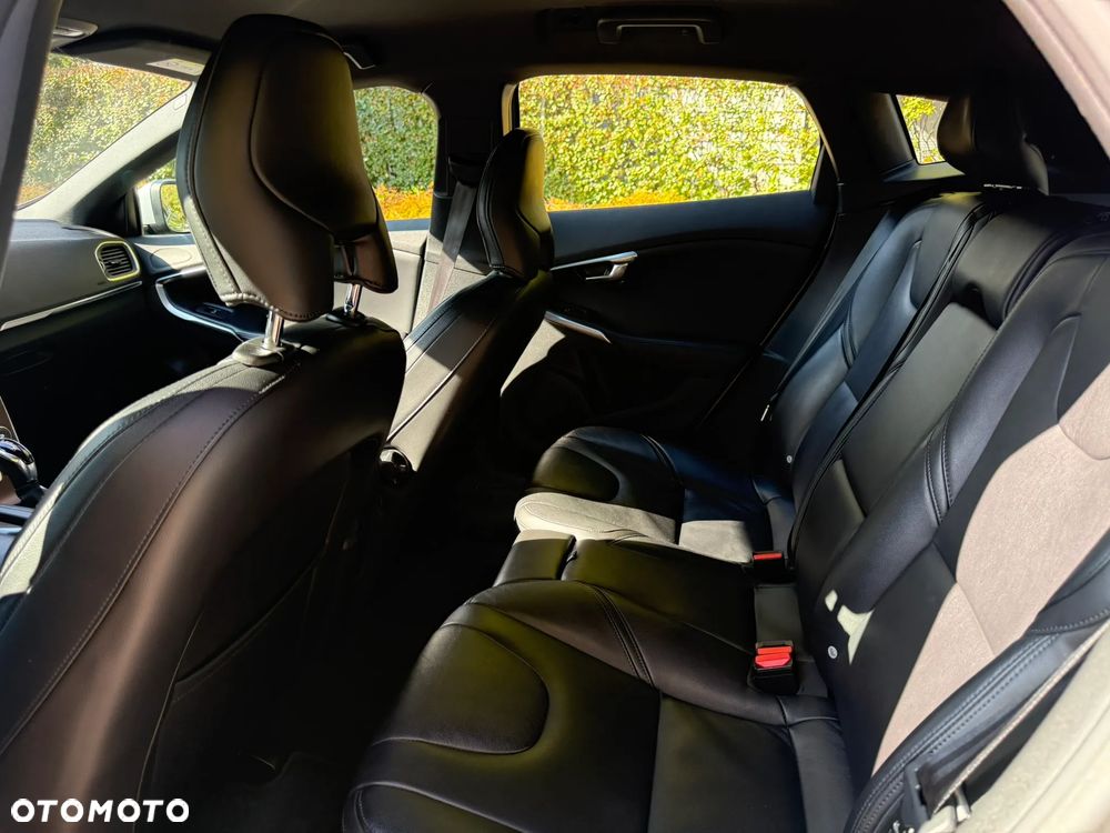 Volvo V40 D2 Drive-E Inscription - 11