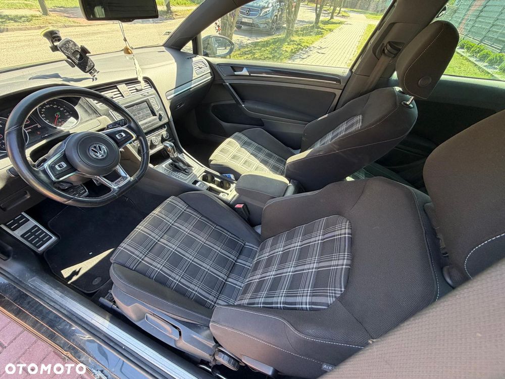 Volkswagen Golf 2.0 TDI BMT GTD DSG - 10