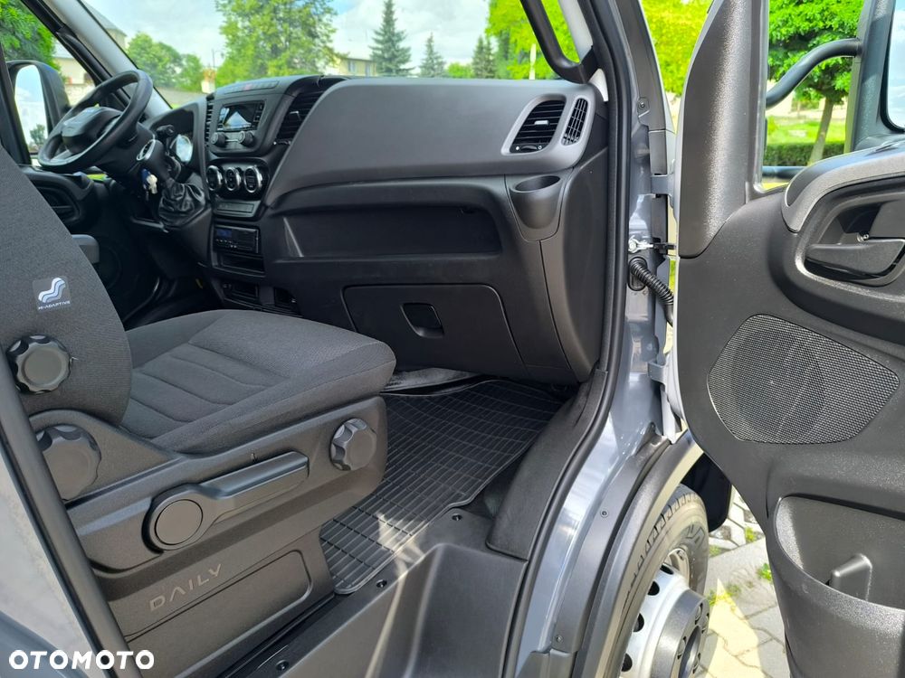 Iveco Daily 70C18 Sypialnia 2 Łóżka, 15 Palet, 2x Firana, Hi-Matic Automat! - 17