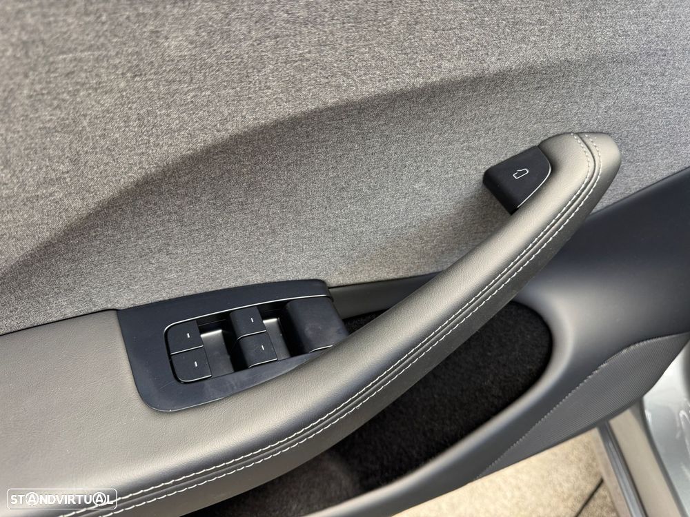 Tesla Model 3 Long Range Tração Traseira Premium - 17